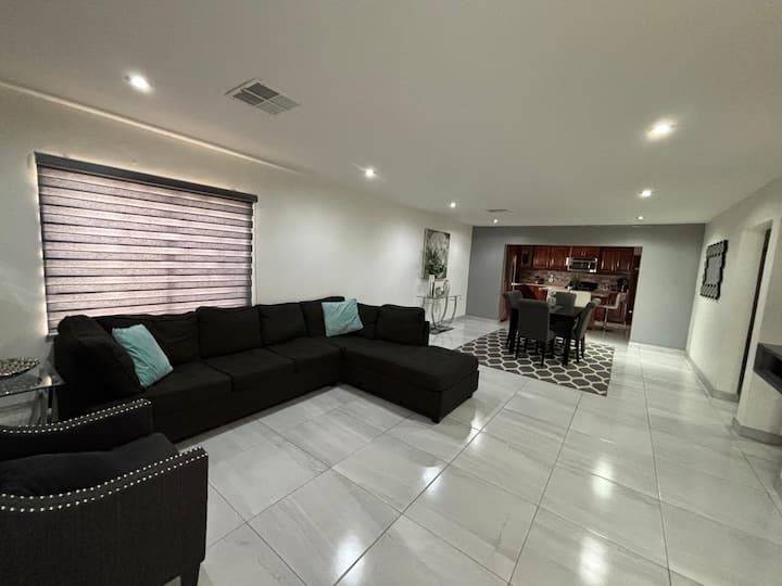 Casa Tranquila Y Comoda Con Garage - San Luis Rio Colorado