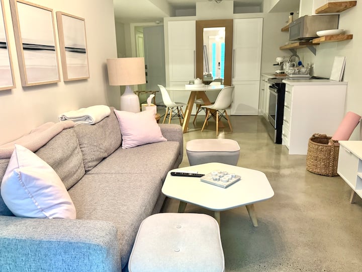 Heated Floors | Modern 1br Suite | Midtown - Toronto