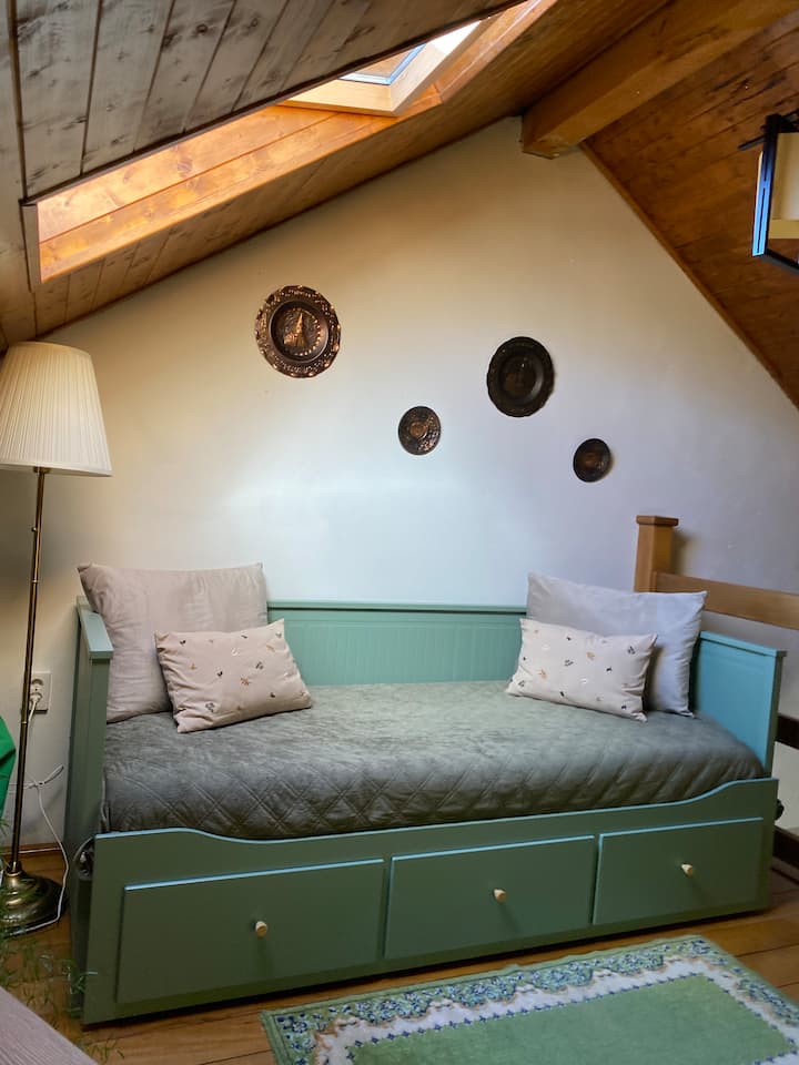 غرفة المعيشة 2