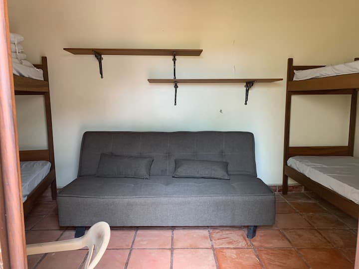 საძინებელი 3