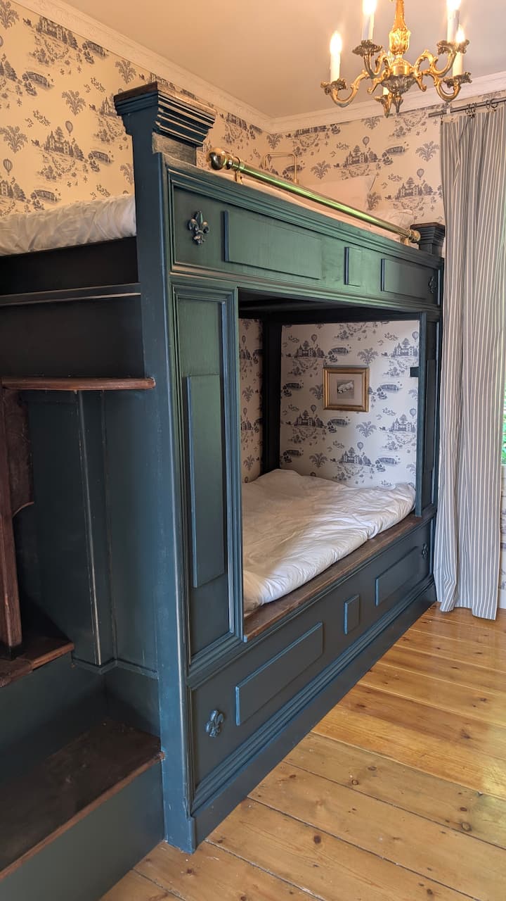 غرفة النوم 8