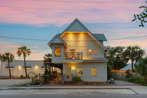 Treetop Condo |Corner of Flagler Ave | St View