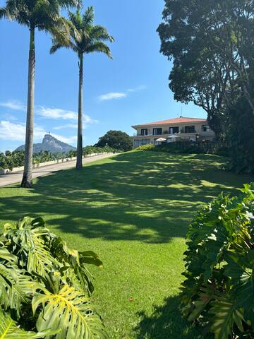 Vila em Santa Teresa gallery image 2