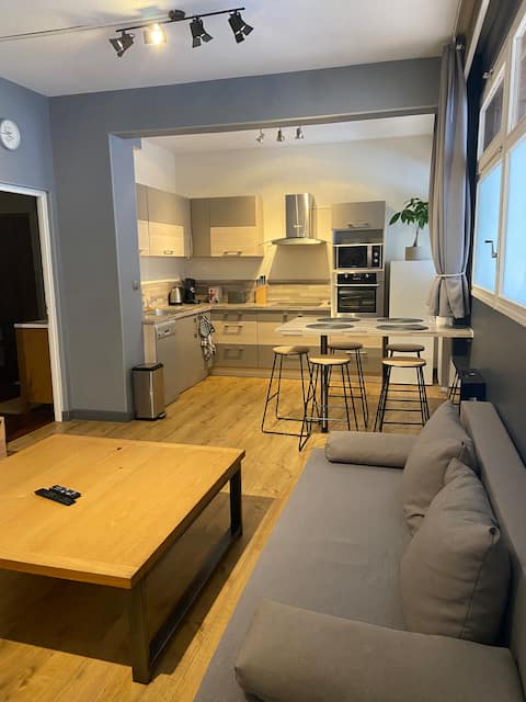 Charming fully-equipped 2-room ground floor apartment