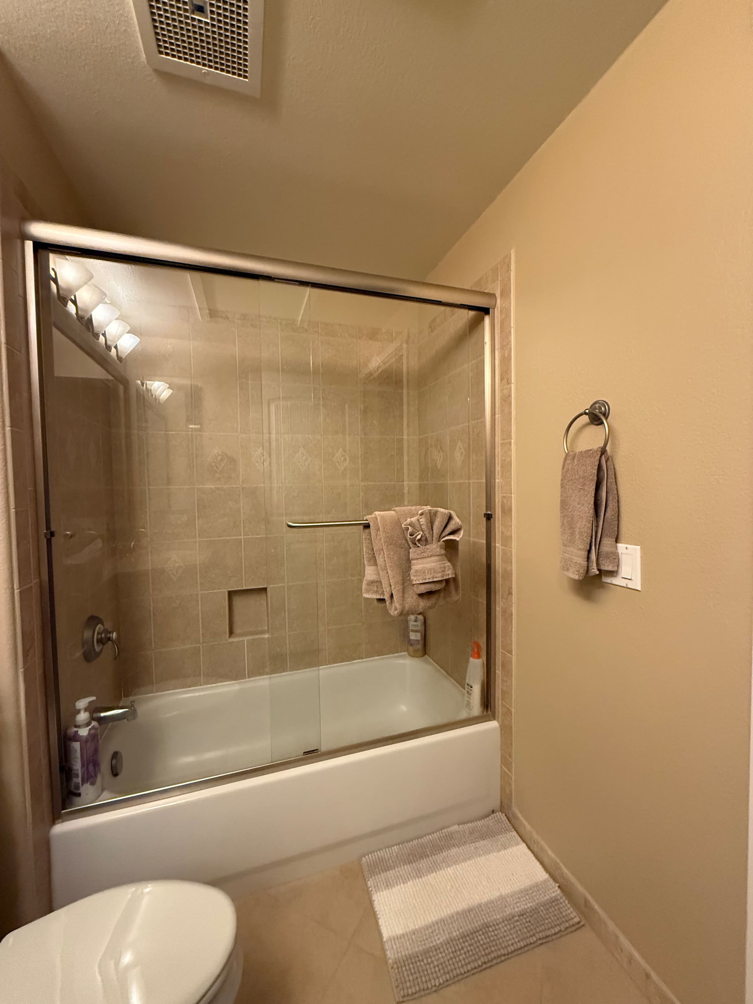 Condo in Waimea · ★4.83 · 2 bedrooms · 4 beds · 2 baths - Image 15