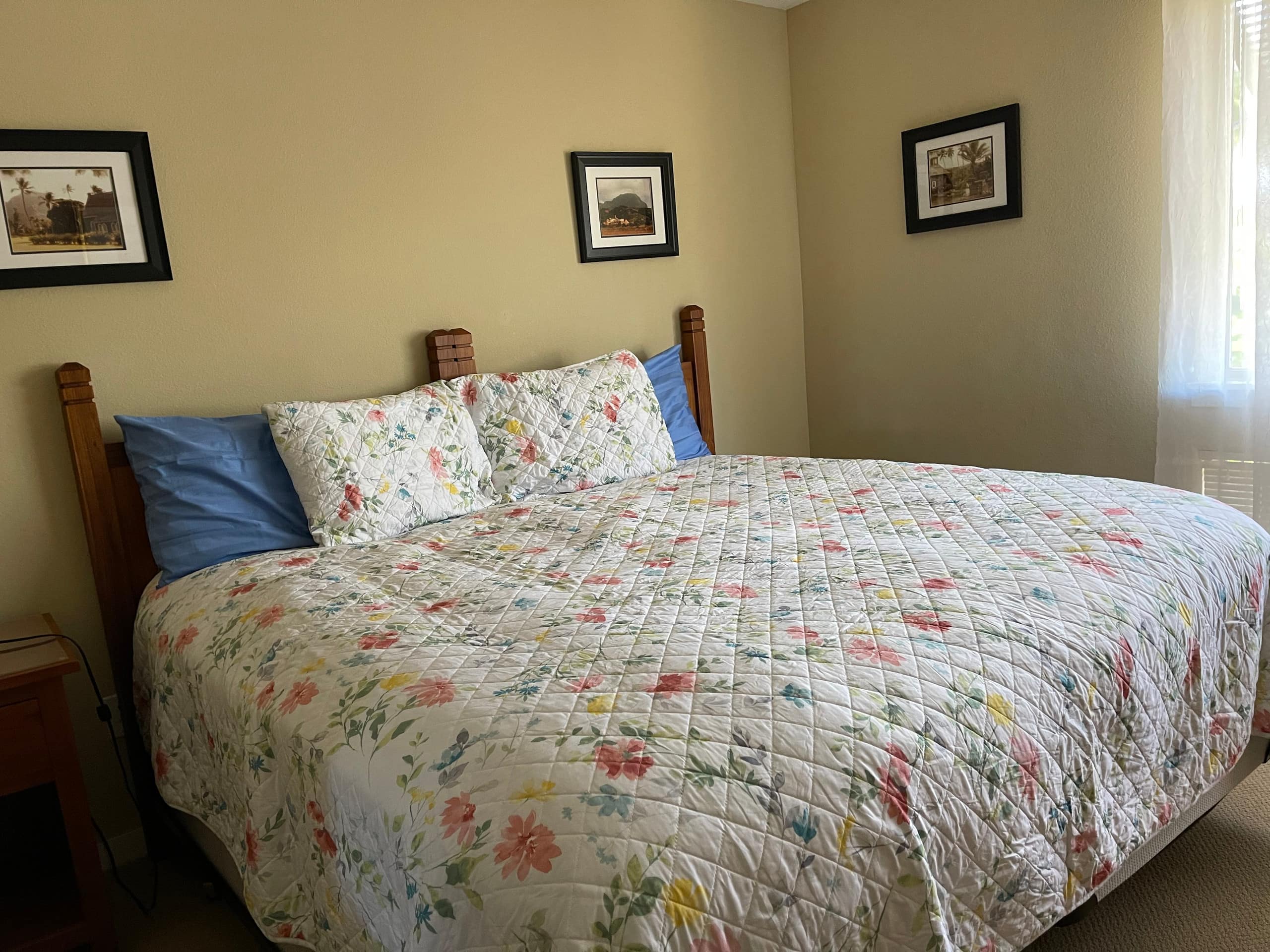 Condo in Waimea · ★4.83 · 2 bedrooms · 4 beds · 2 baths - Image 25