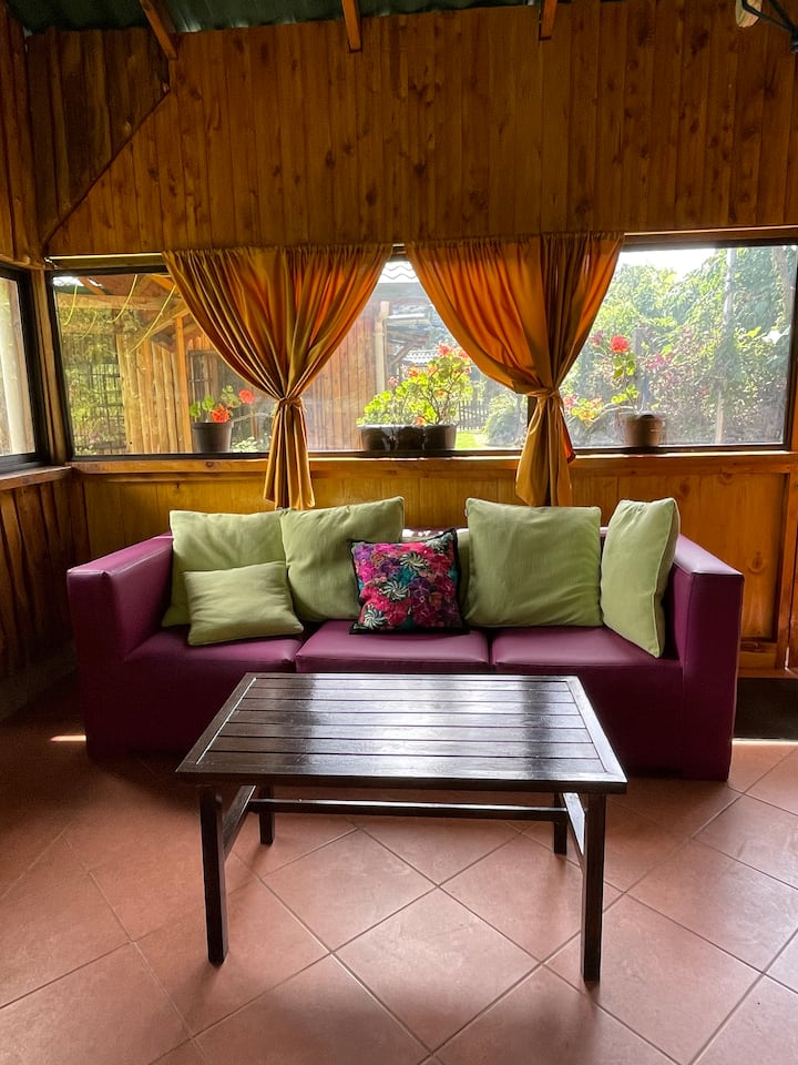 Cabaña Estudio En Las Montañas Atma Kala - Costa Rica