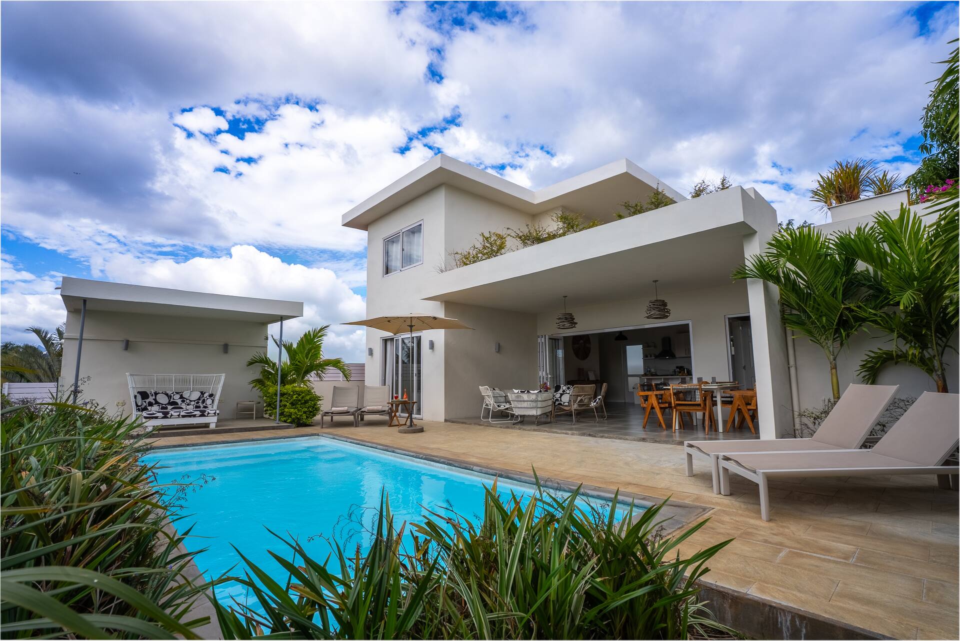 ELOMY VILLA — photo 2