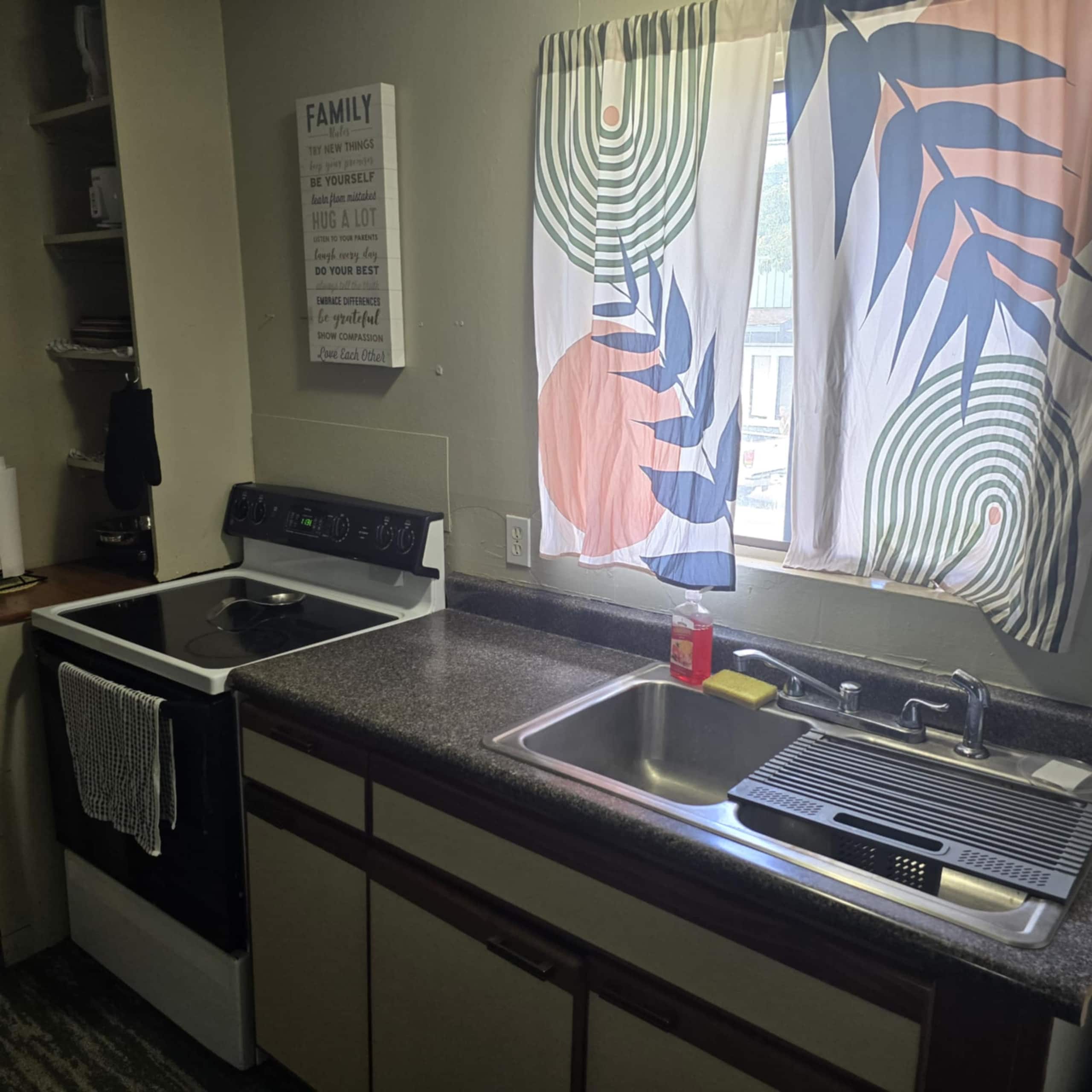 Guesthouse in Haiku-Pauwela · ★4.77 · 1 bedroom · 1 bed · 1 shared bath - Image 4
