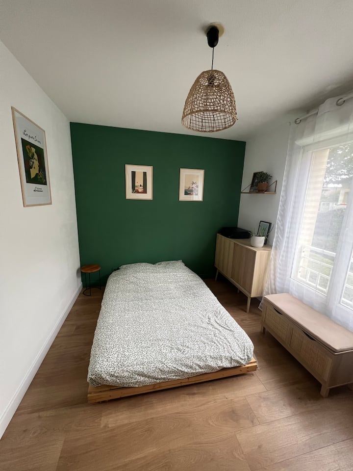 საძინებელი 1