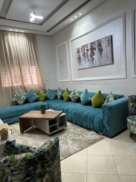 Popular Airbnb listing: Apartment with two bedrooms and a living room in Dcheira El Jihadia