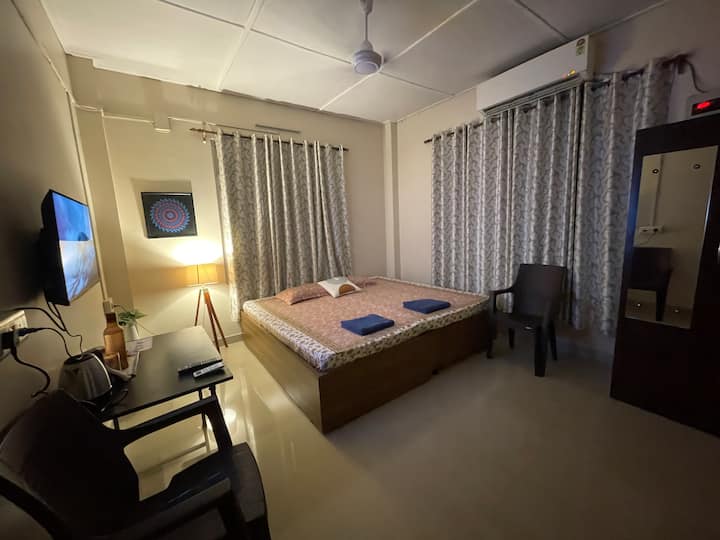 غرفة النوم 2