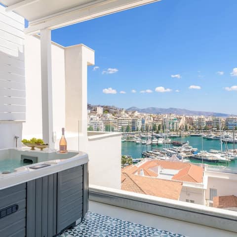 Penthouse luxury apartment with great view