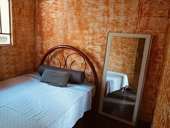 Dhomë gjumi 2