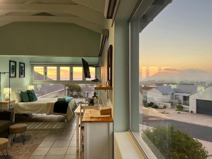 The Sundowner Room, Langebaan - Langebaan