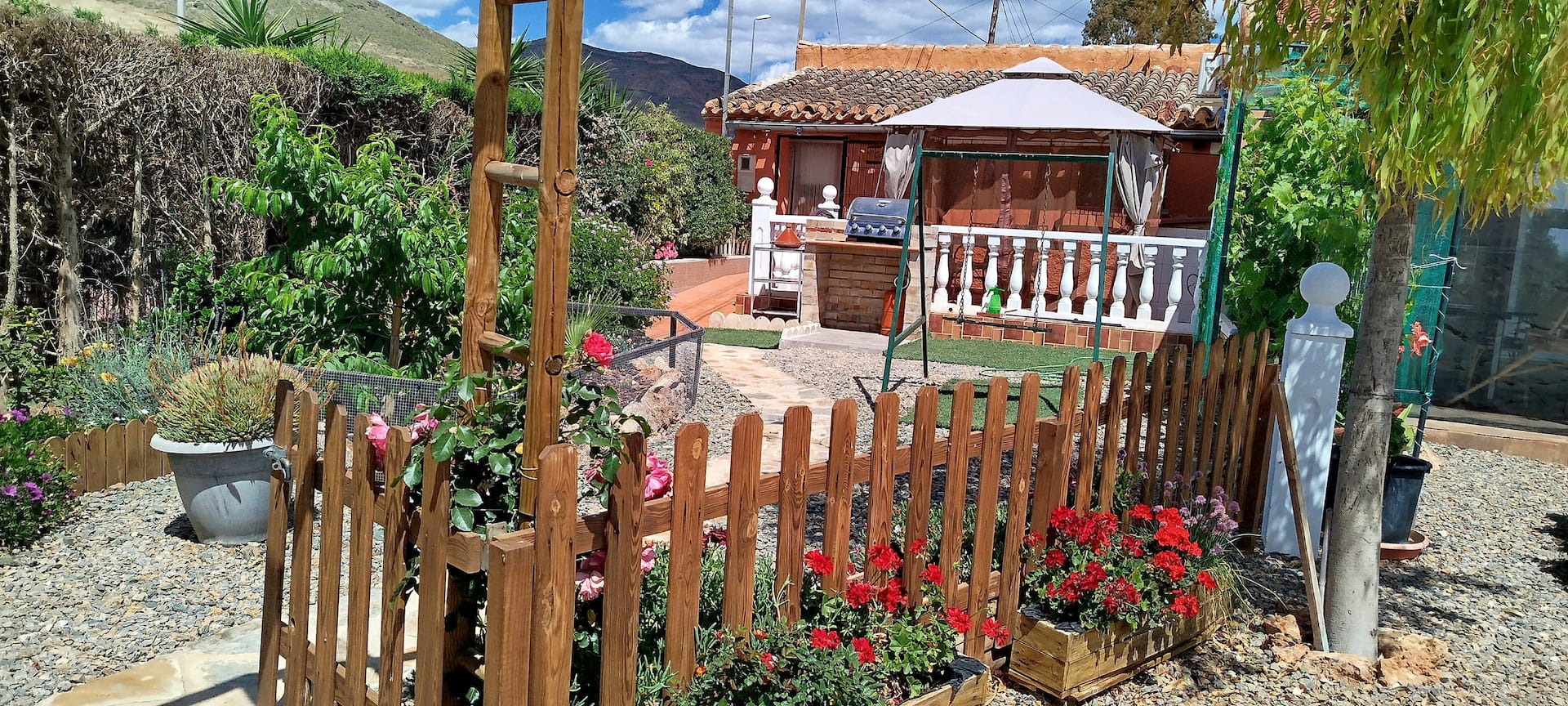 Lorca - Cottage - Sleeps 4 - Pet Friendly - Pool