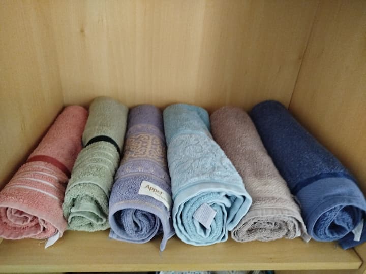 Des serviettes sont disponibles en fonction du nombre de voyageurs