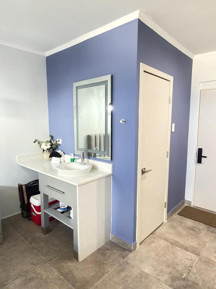Bushiri Long Life Std12 W/king Bed Sleeps 2 - Aruba