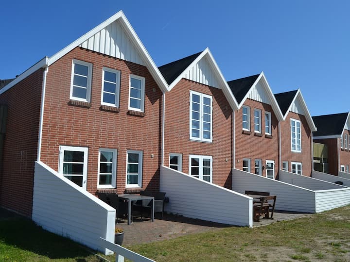 "Lorenz" - 2.3km From The Sea By Interhome - Rømø