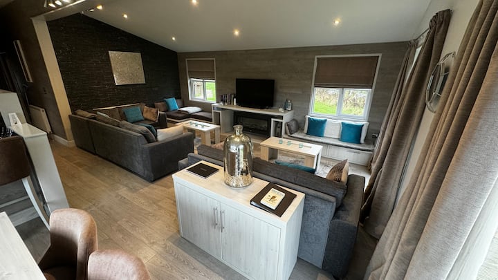 Exclusive Countryside Lodge - Berkshire Uk - Newbury