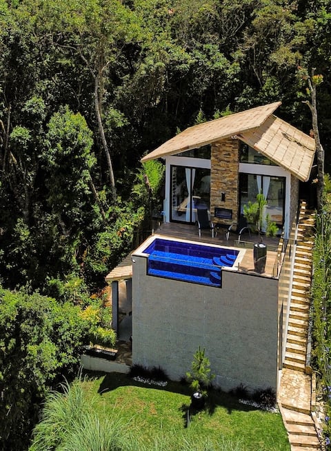 Destination of the Chalé forest in Ibitipoca-MG.