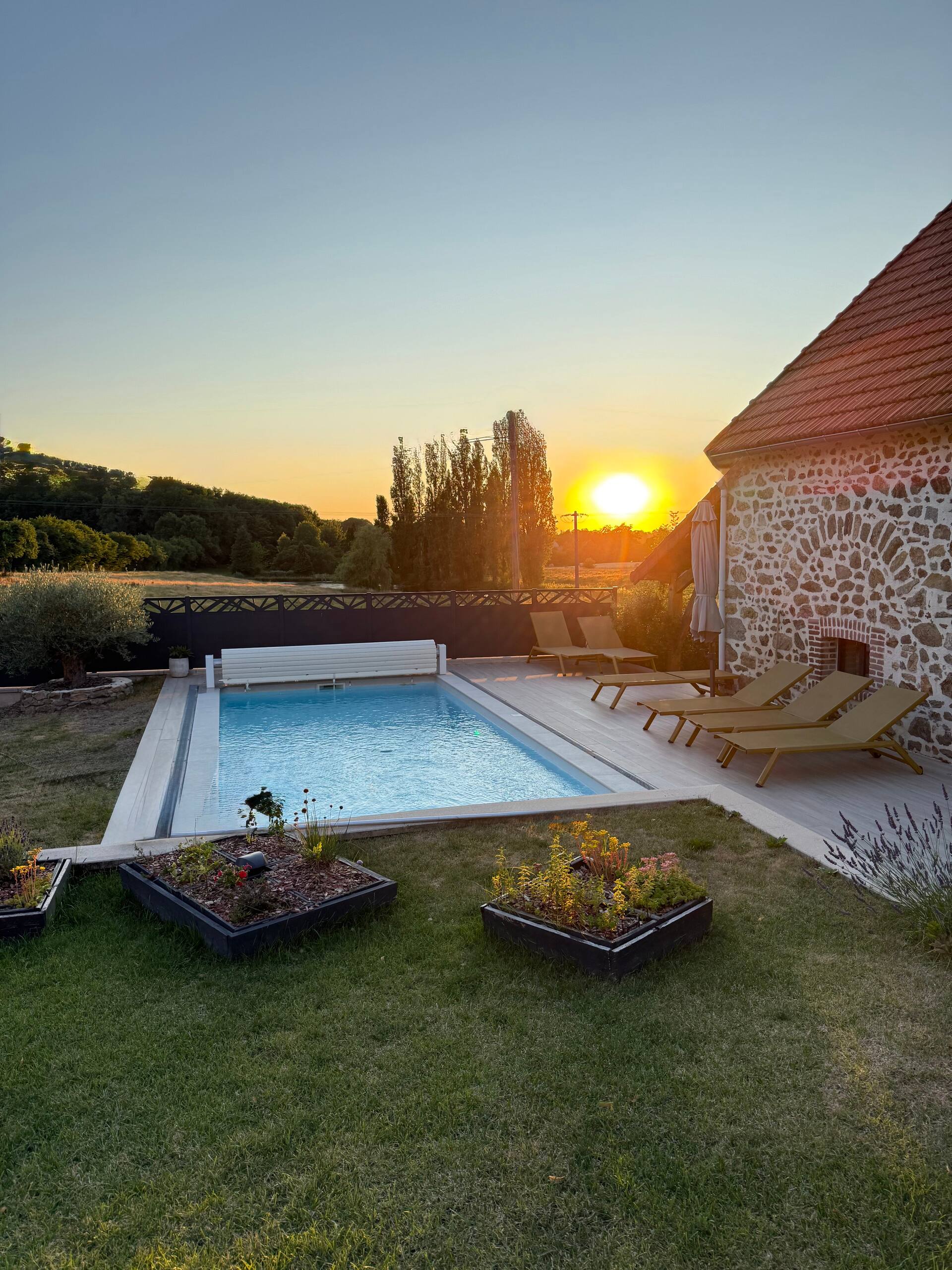 Charming, Pool/Spa/Home Theater etc. 5* rated