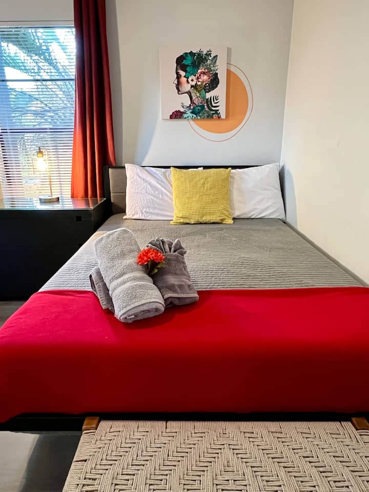 Lit double pour une variété de couchages 