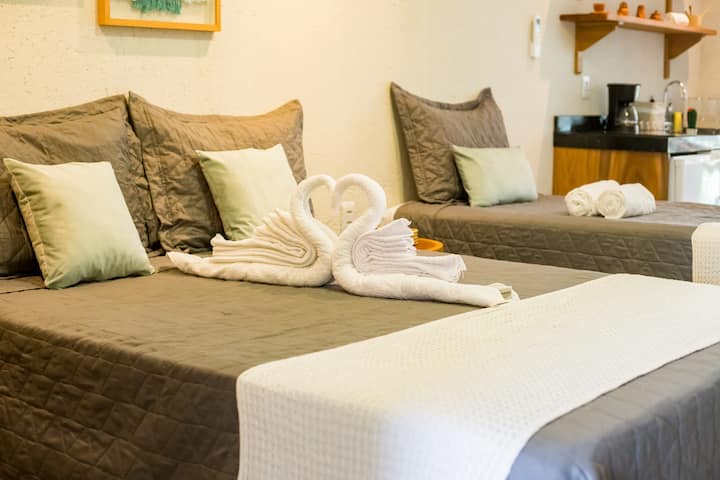 整个房间、卧室的照片