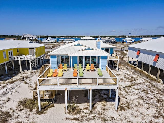Guest favorite listing in West Beach Blvd