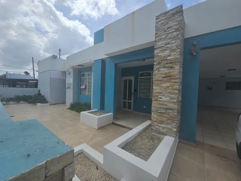 Villa mar bella at 7 step to Puerto Nuevo Beach