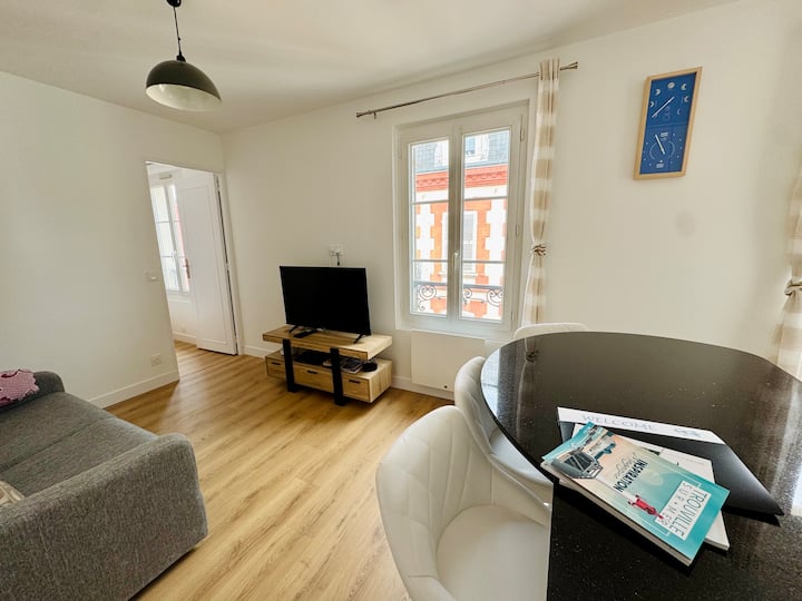 Central, Familial Et Proche Mer - Trouville-sur-Mer