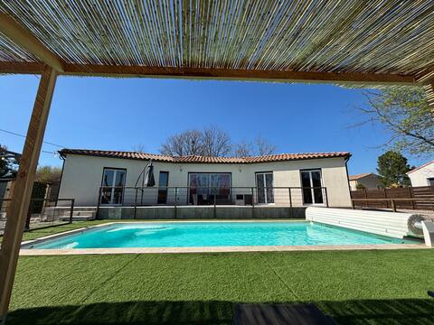 Beautiful Ardèche villa with heated pool