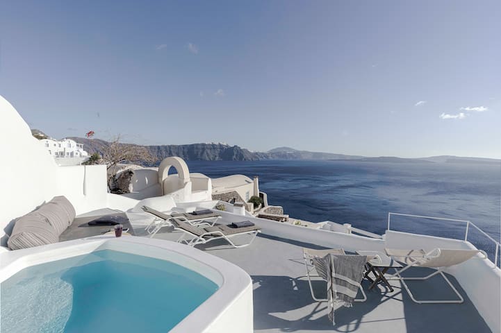 Remarkable Stays managed Airbnb listing 3