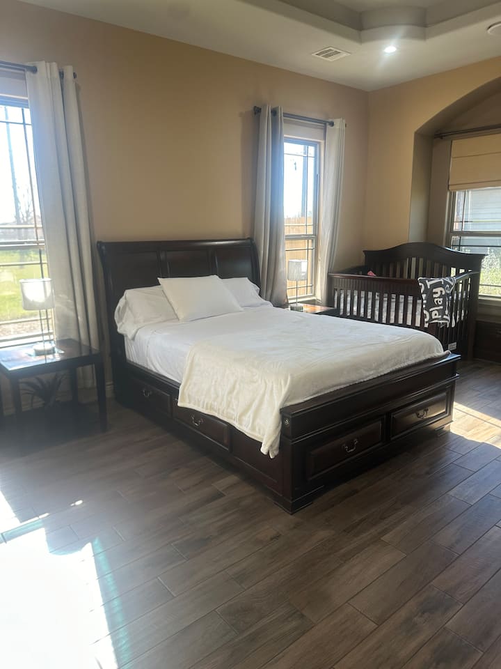 غرفة النوم 1