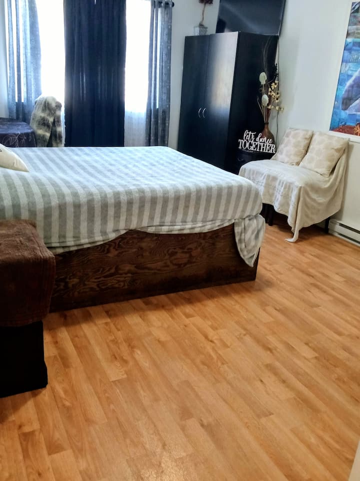 غرفة النوم 2