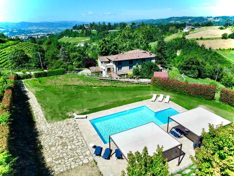 Costa dei Platani,
Casa Dei Tigli.
swimming pool