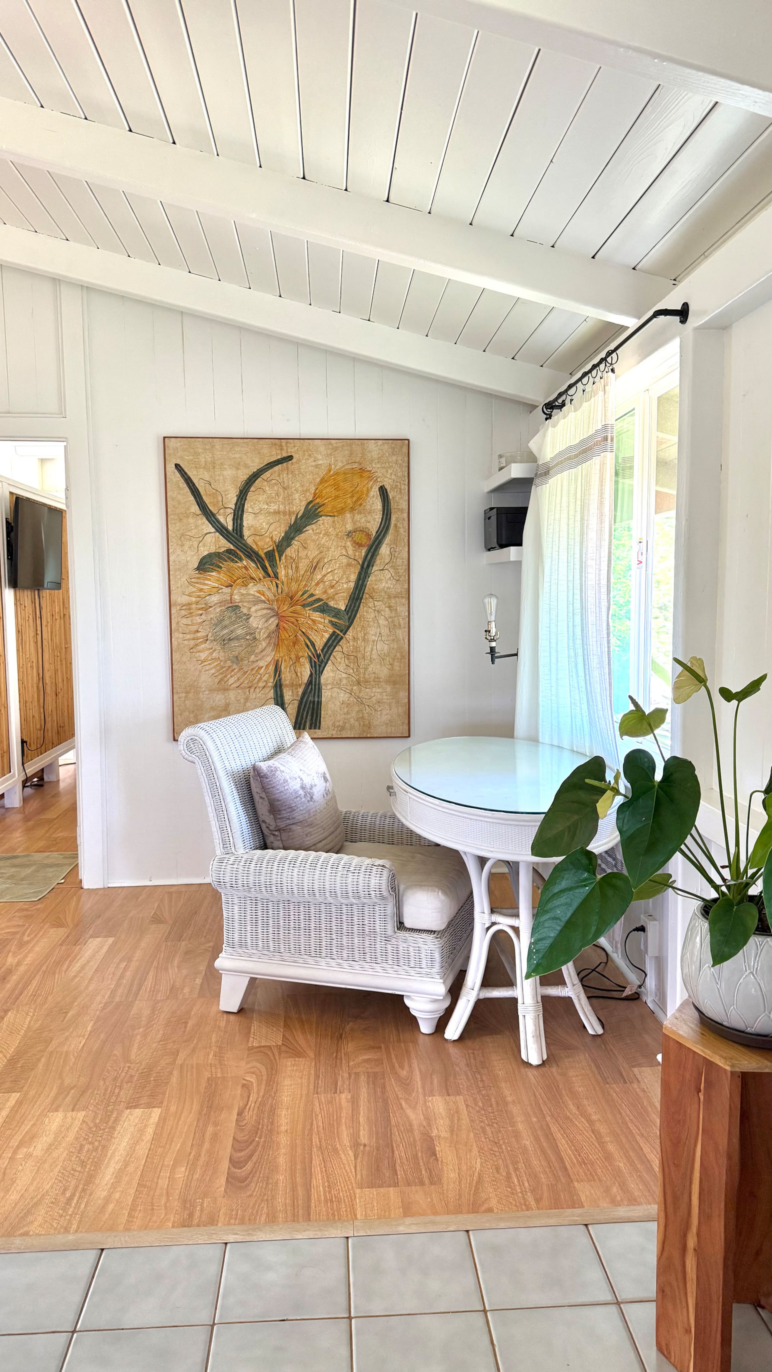 Home in Kilauea · ★4.94 · 2 bedrooms · 3 beds · 1 bath - Photo 19