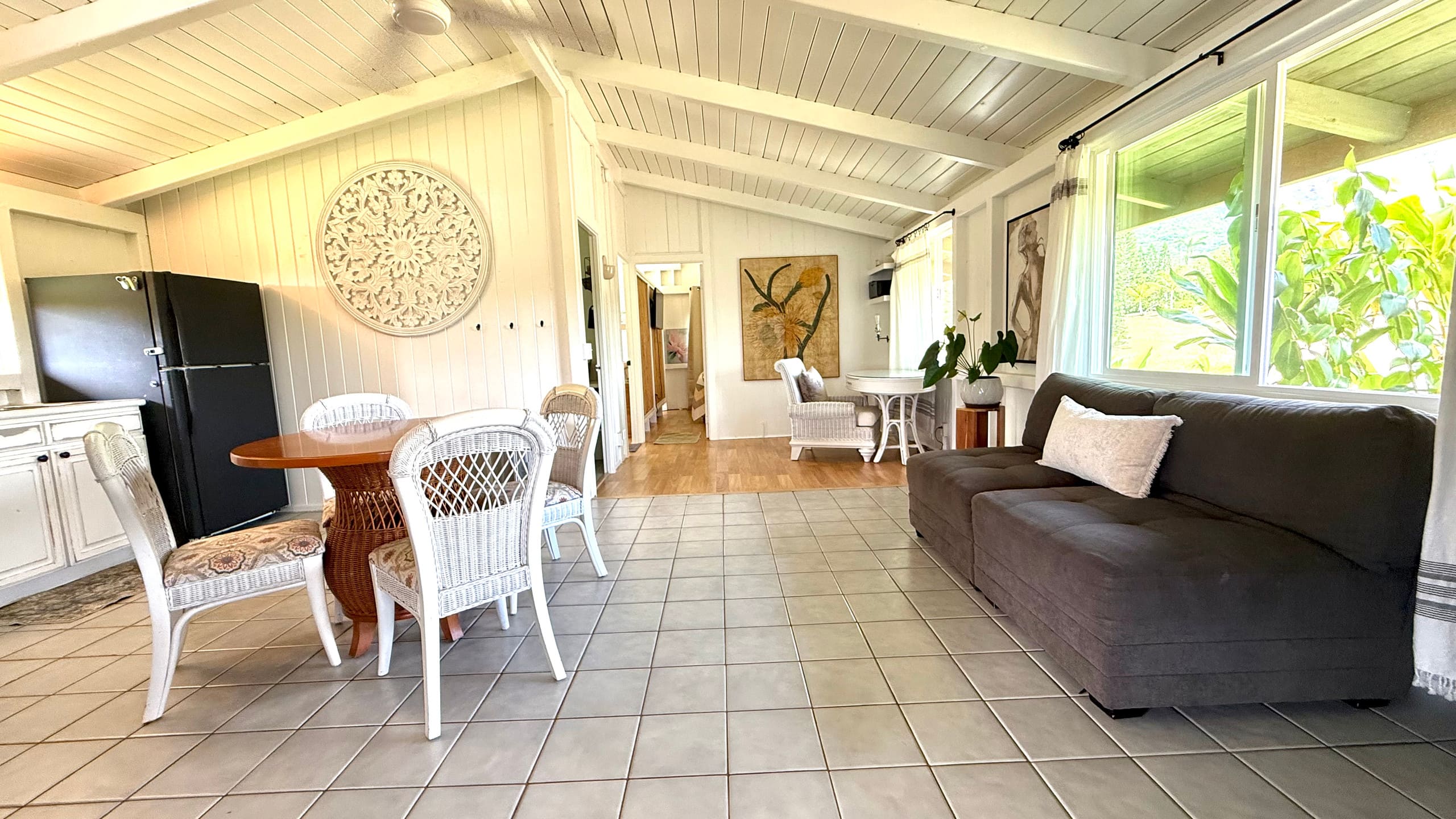 Home in Kilauea · ★4.94 · 2 bedrooms · 3 beds · 1 bath - Photo 18