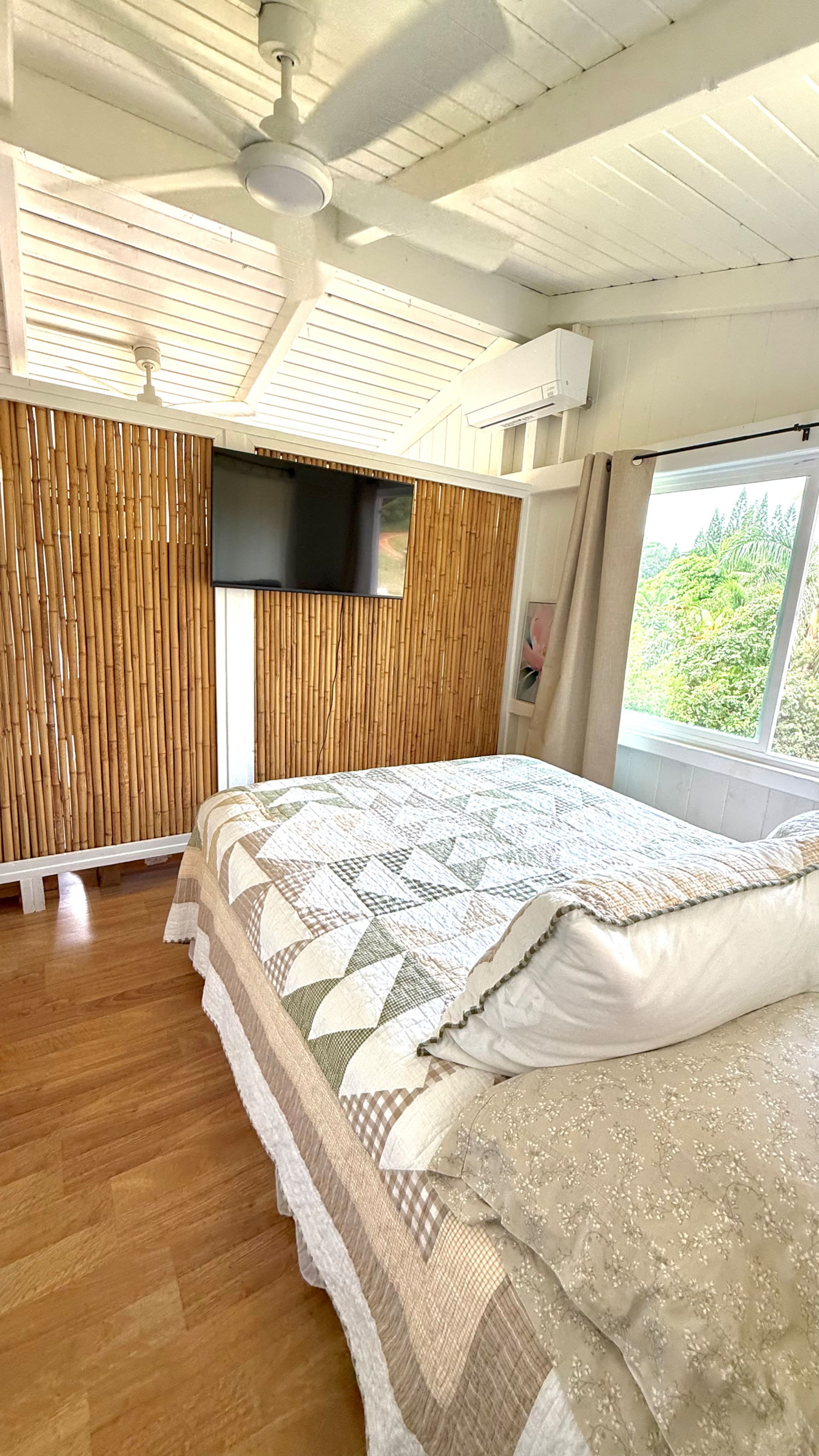 Home in Kilauea · ★4.94 · 2 bedrooms · 3 beds · 1 bath - Photo 13