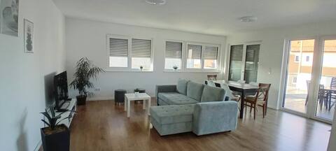 4 room new building, 2 bathrooms, kitchen, terrace, parking