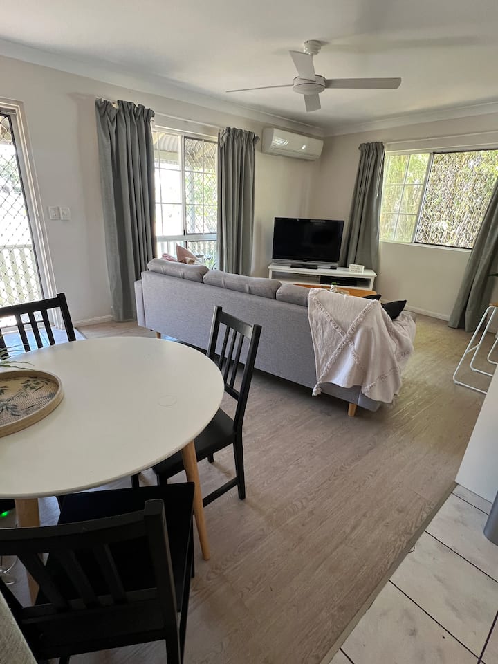 Holiday Unit (Large)  In Paradise! - Townsville City
