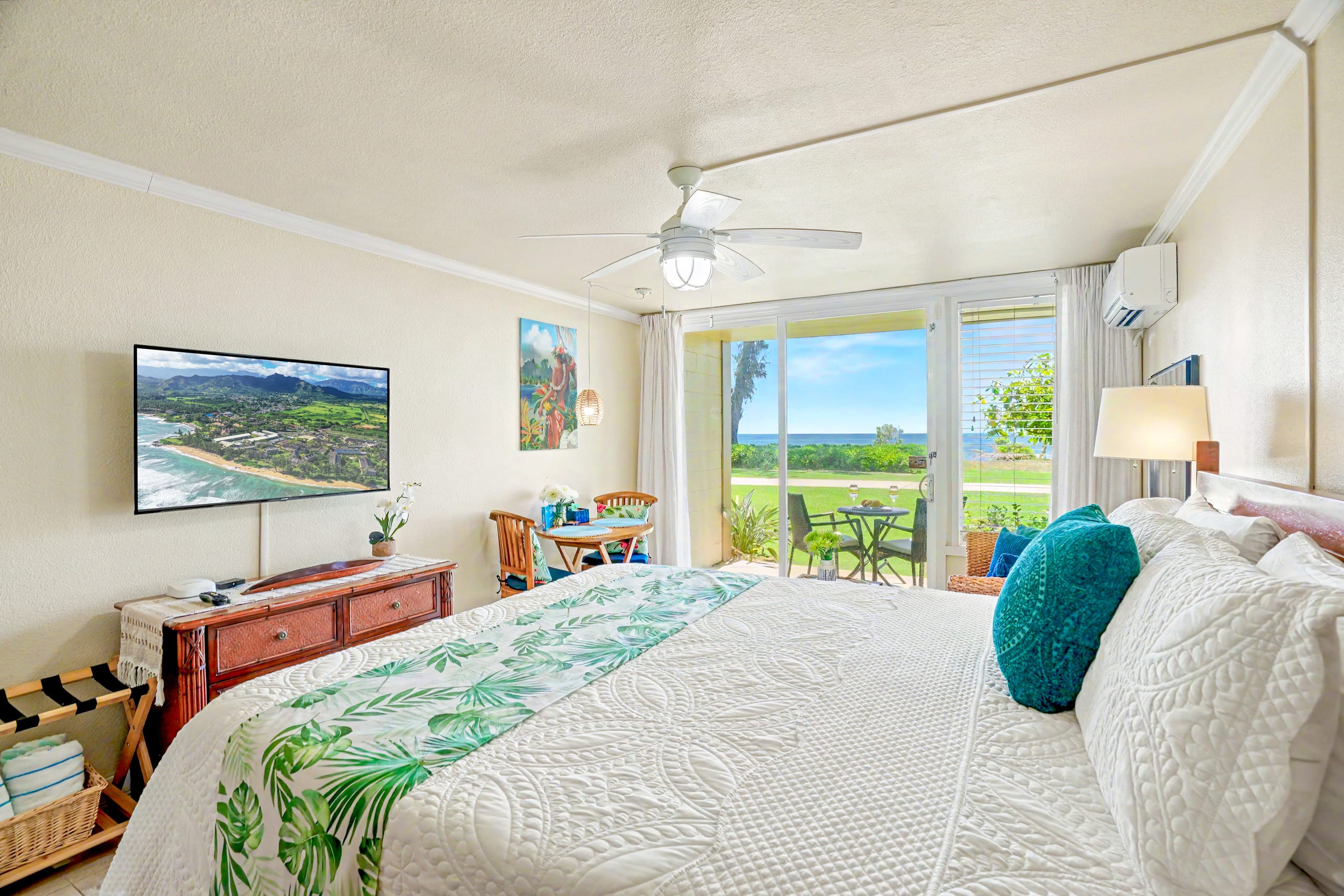 Resort in Kapaa · ★4.91 · Studio · 1 bed · 1 private bath - Image 39