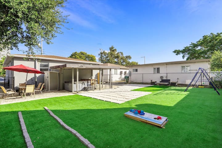 Together Oasis Homes managed Airbnb listing 3