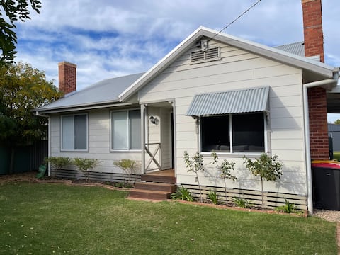 Central Family Friendly Home