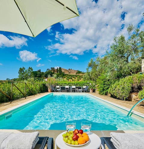The Montebenichi Dovecote