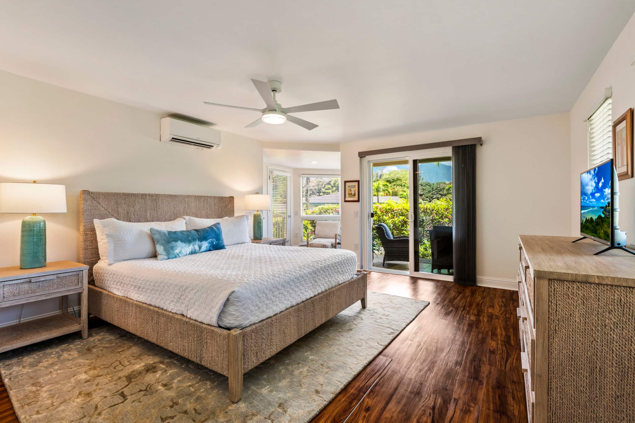 Townhouse in Princeville · ★4.96 · 3 bedrooms · 3 beds · 3 baths - Image 32