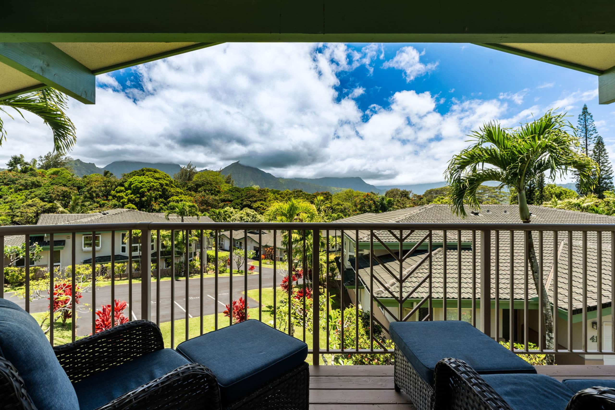 Townhouse in Princeville · ★4.96 · 3 bedrooms · 3 beds · 3 baths - Image 3