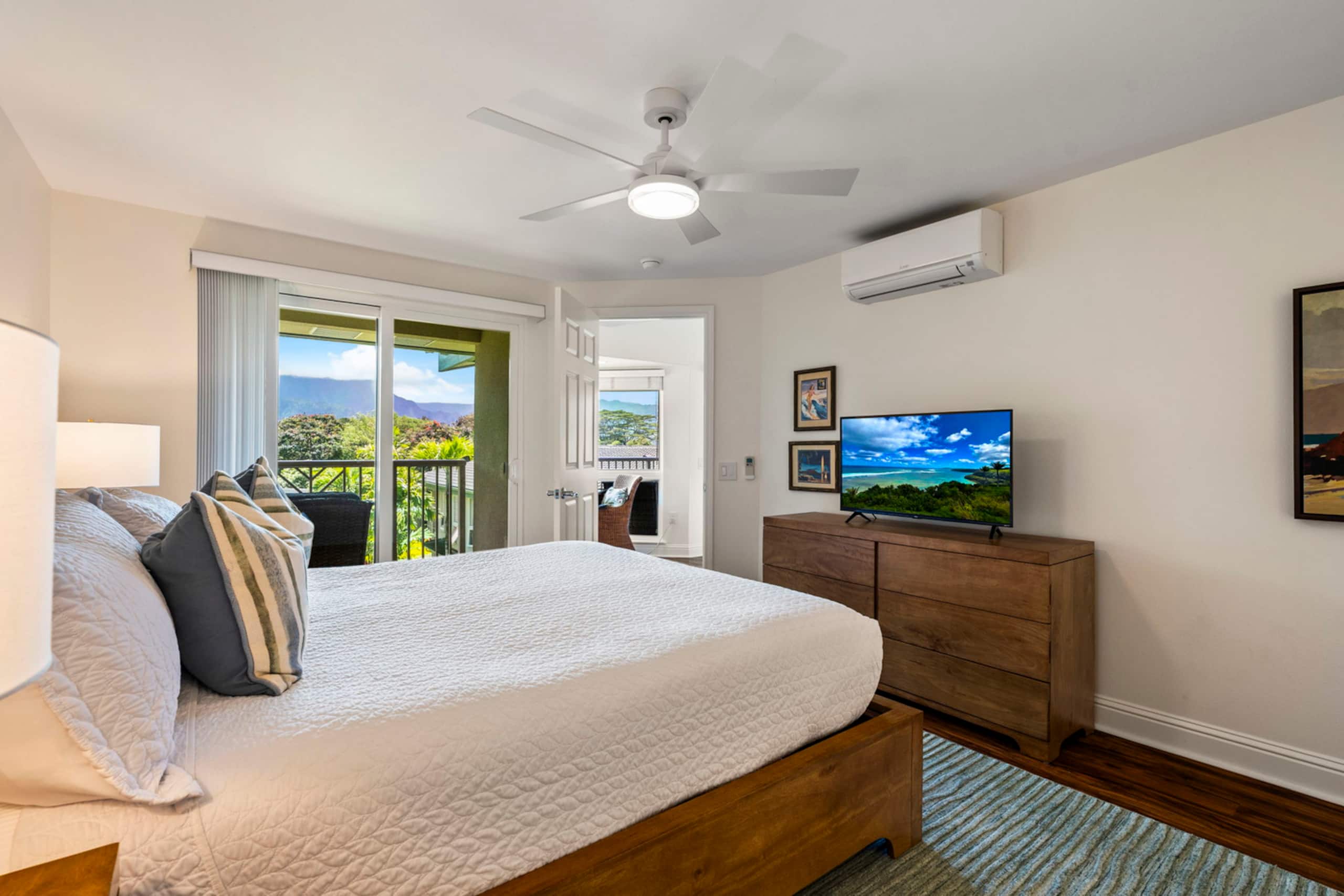 Townhouse in Princeville · ★4.96 · 3 bedrooms · 3 beds · 3 baths - Image 22
