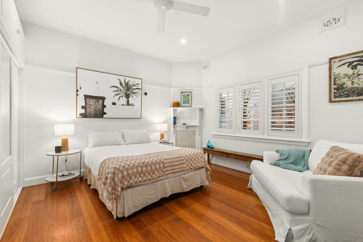 Prime Manly Locationbeach & Wharf Nearby - Manly