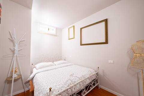 two-room apartment in the historic center of Cesena 